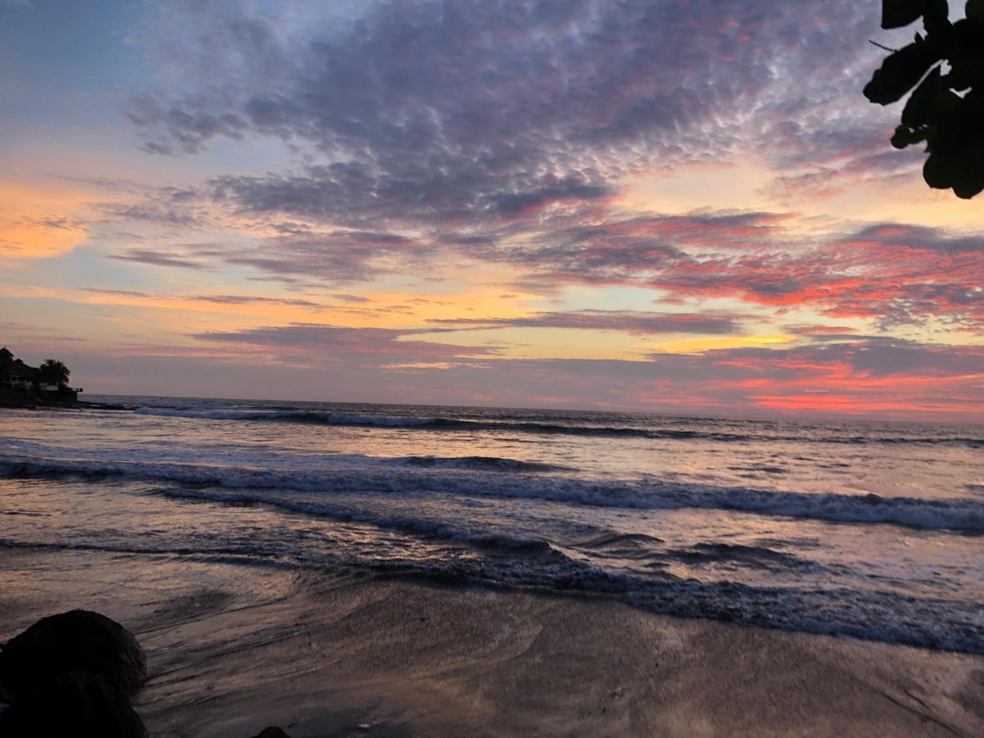 Bed and Breakfast El Marabu Chill'N Surf Aposentillo Exterior foto